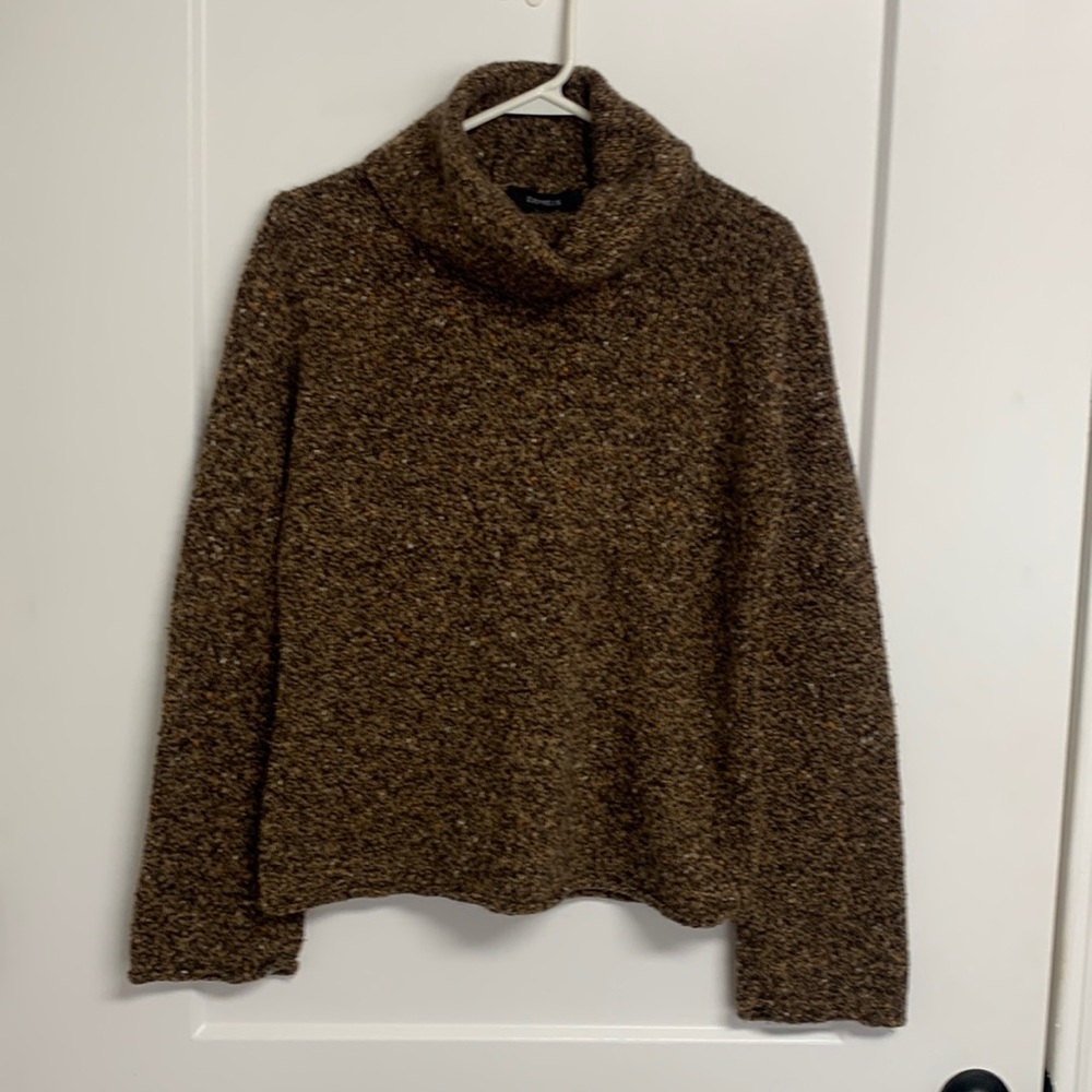 Express knit wool blend women’s cowl neck sweater large